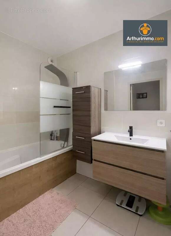 Appartement à SARROLA-CARCOPINO