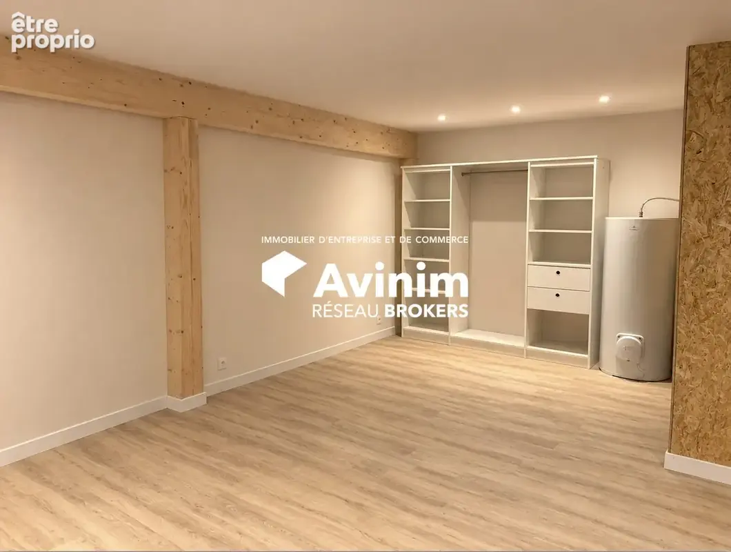 Commerce 270 m² à vendre à Montauroux (83440) - photo 6