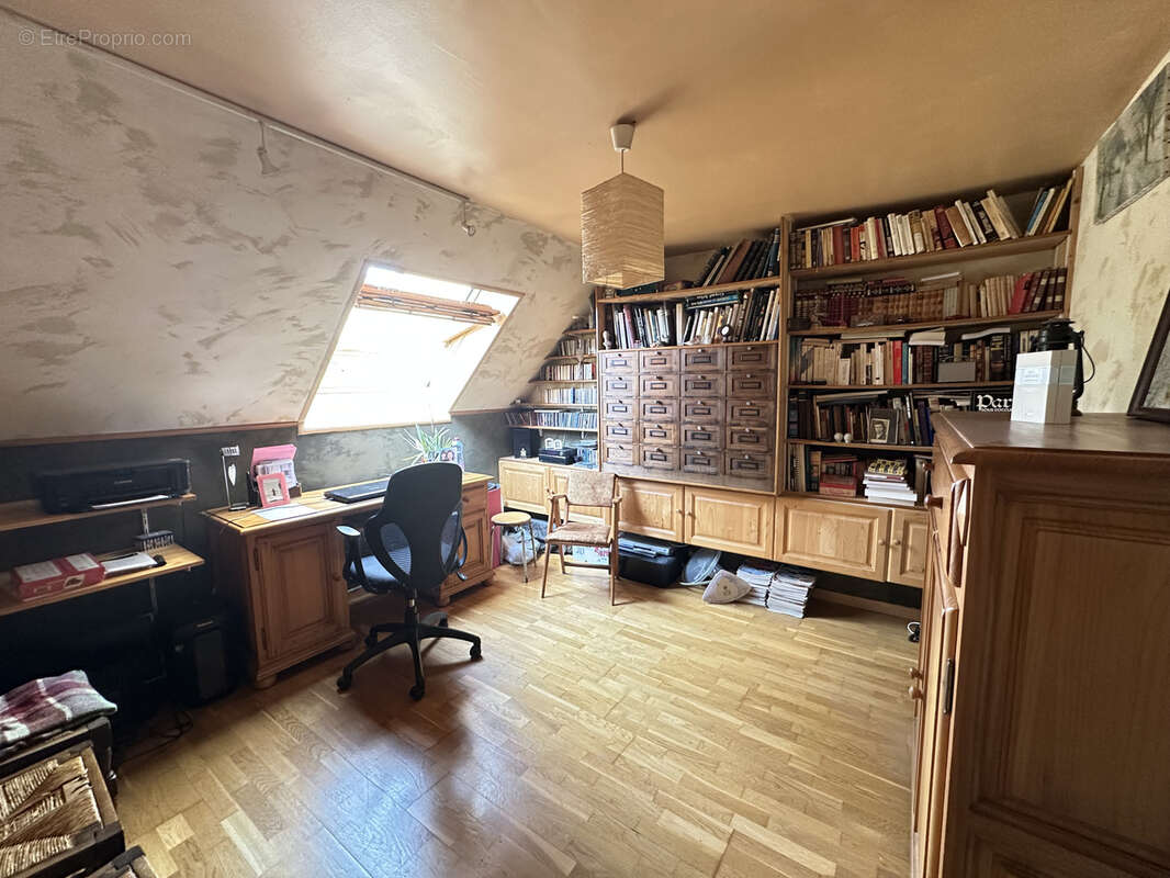 Maison à THORIGNY-SUR-MARNE