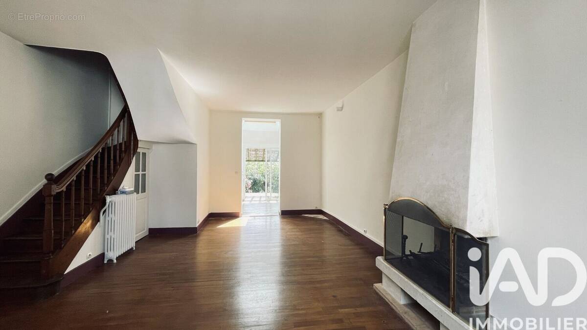 Photo 1 - Maison à TOURS
