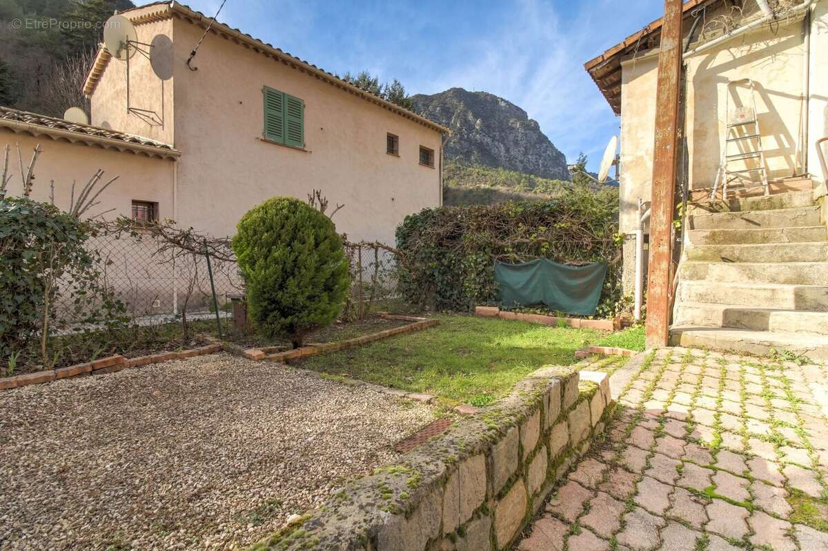 Appartement à TOURNEFORT