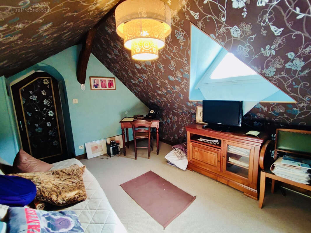 Maison à CHEROY