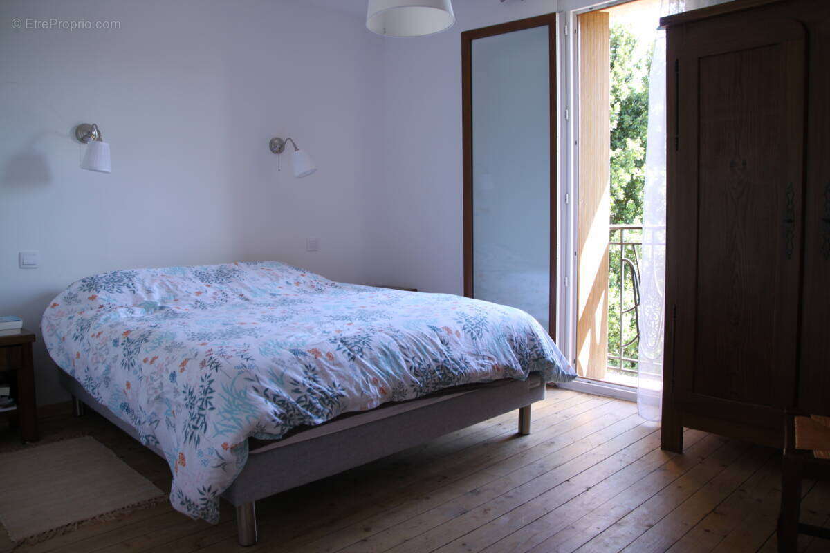 Maison à SAINT-ETIENNE-LES-ORGUES