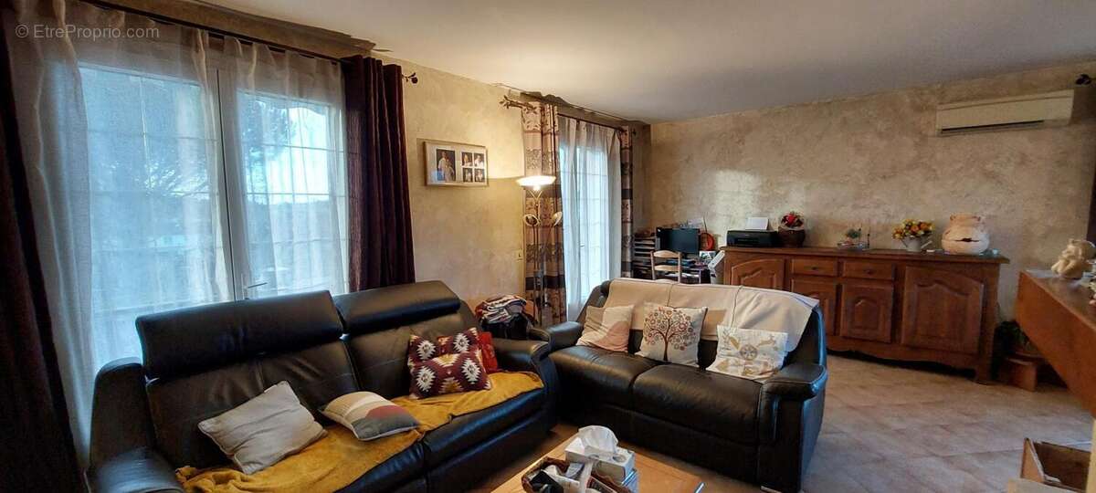 Photo 8 - Maison à LACAPELLE-MARIVAL