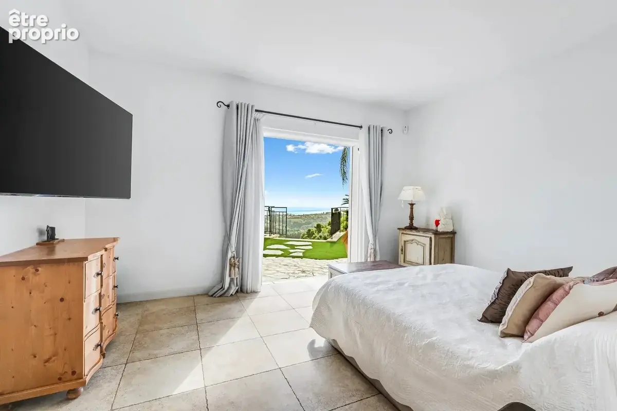 Villa provençale avec vue mer - piscine à débordement et prestations d’exception - photo 15