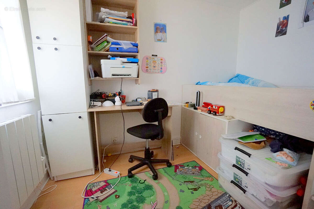 Maison à MEZIERES-SUR-SEINE