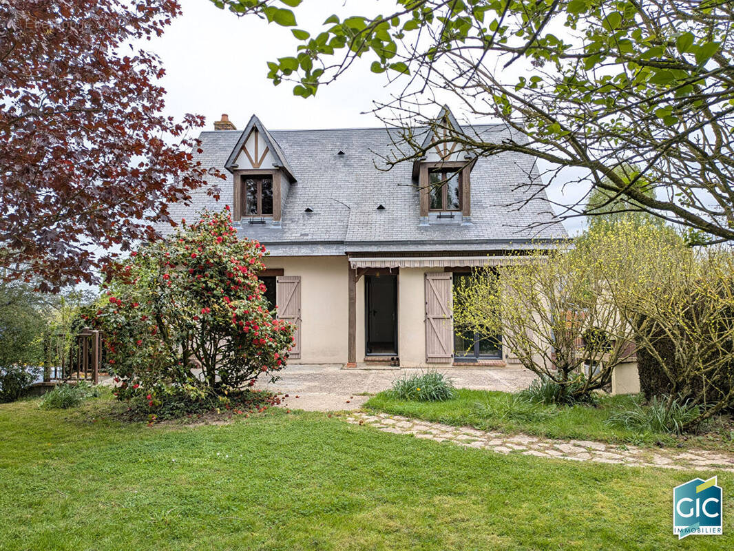 Maison à VILLERS-BOCAGE