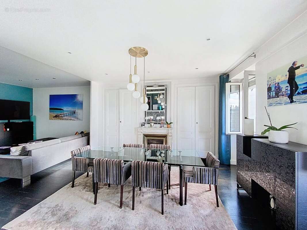 Appartement à LYON-6E