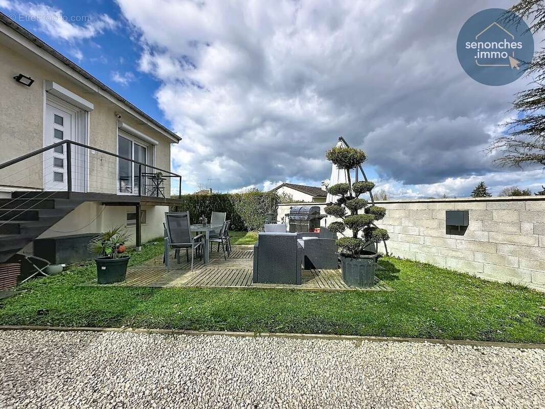 Maison à SENONCHES