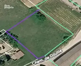 Terrain à SAINT-LAURENT-DE-CARNOLS