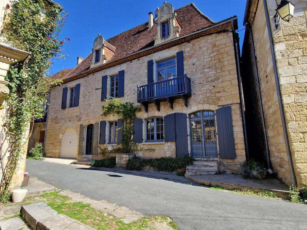 Façade - Maison à LE BUGUE