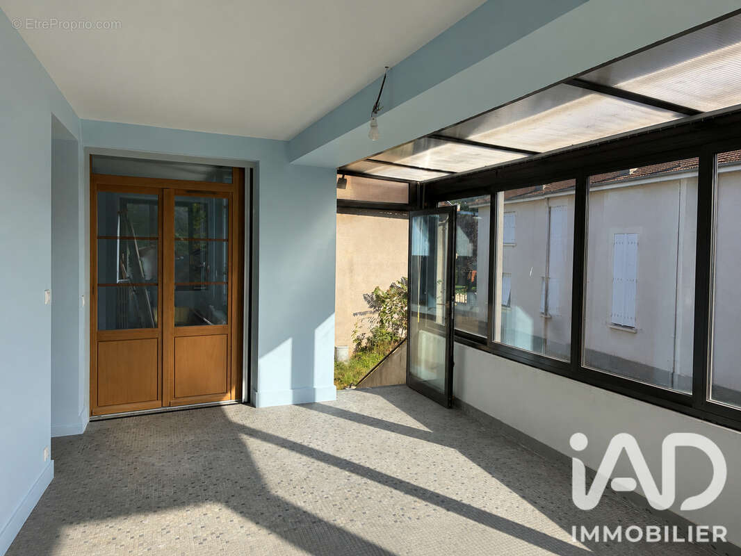 Maison 79 m² à Capdenac-Gare  - photo 8