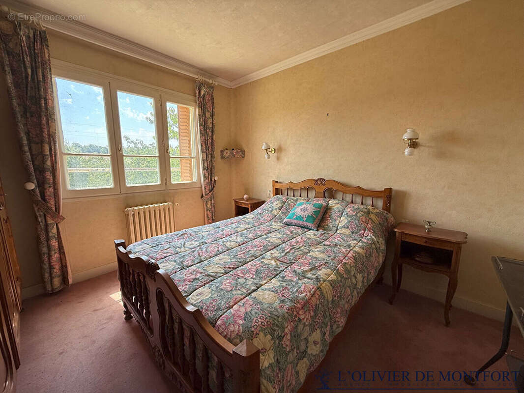 Maison individuelle 5 pièces à vendre - Travaux à prévoir - photo 12
