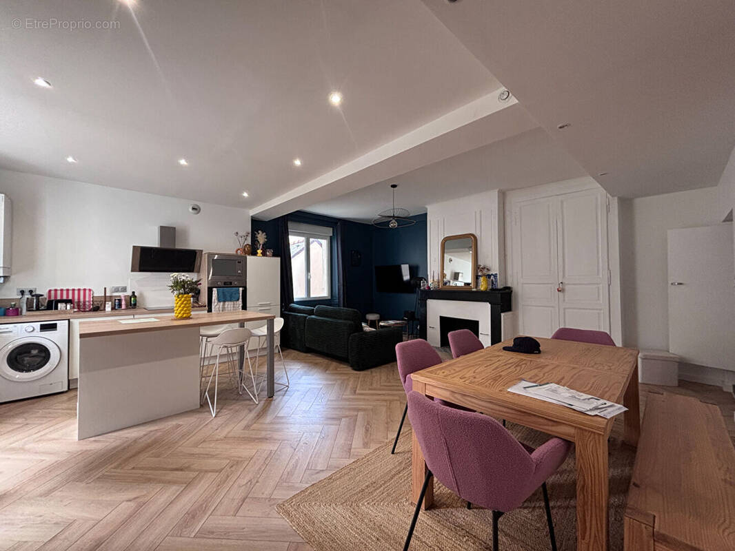 Appartement à LAVAL