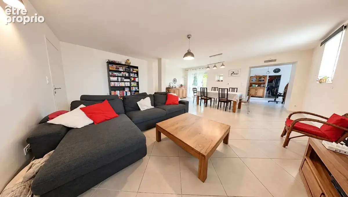 Maison 6 pièces 115 m² à vendre à Gerzat (63360) - photo 2
