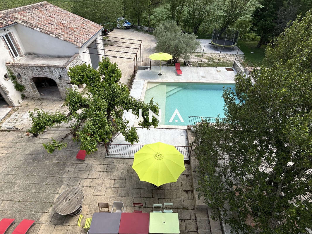 Maison à RIBAUTE-LES-TAVERNES