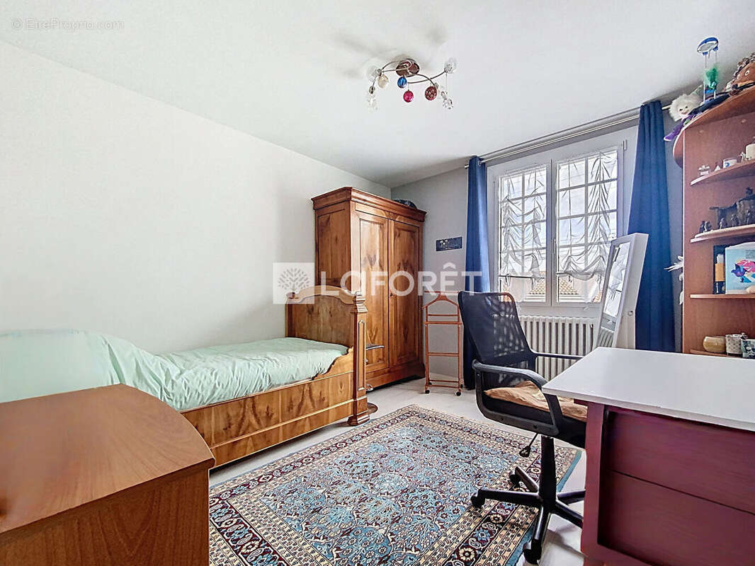 Maison à SAINT-LEGER-SOUS-CHOLET