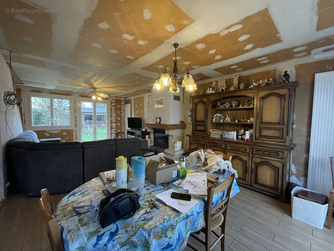 Maison à NEUILLY-EN-THELLE