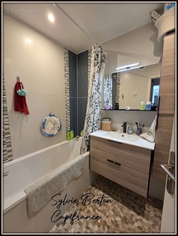 Appartement à LIVRY-GARGAN