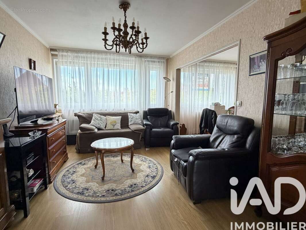 Photo 3 - Appartement à MARCQ-EN-BAROEUL