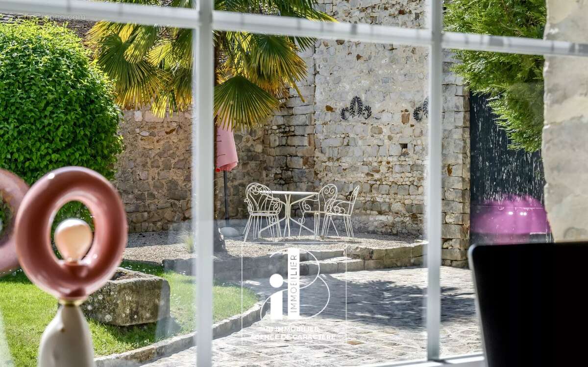 Maison à ARBONNE-LA-FORET