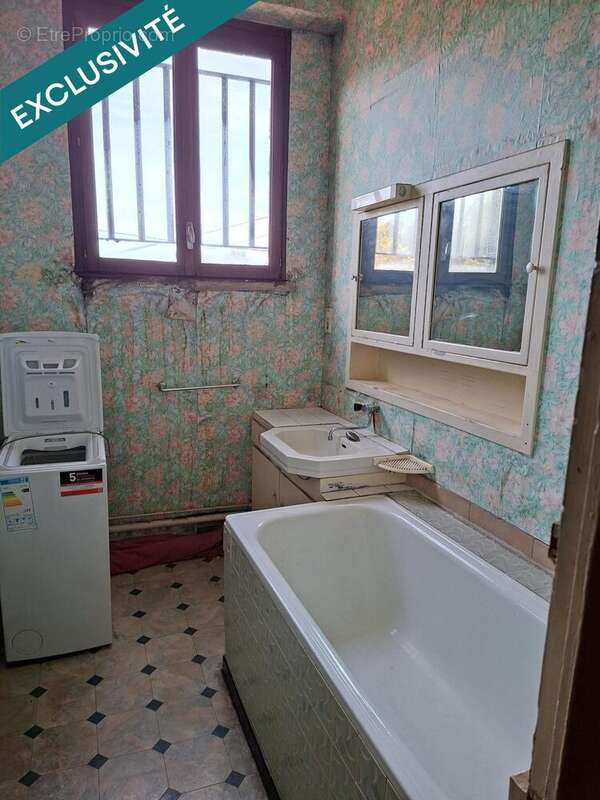 Photo 5 - Appartement à LA TOUR-DU-PIN