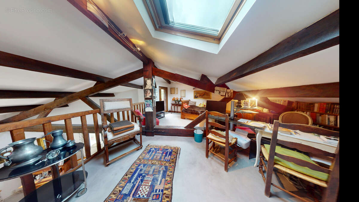 Maison à DRUDAS