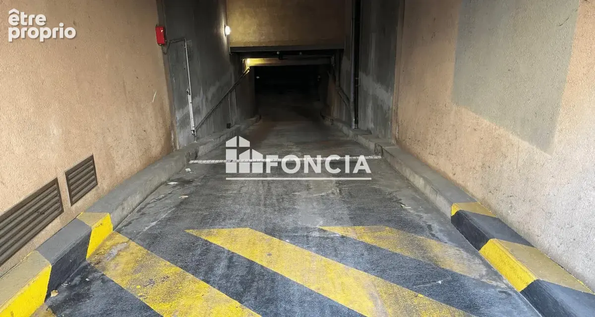 150 rue Saint Charles Paris 15, parking au 2ème sous-sol - photo 4