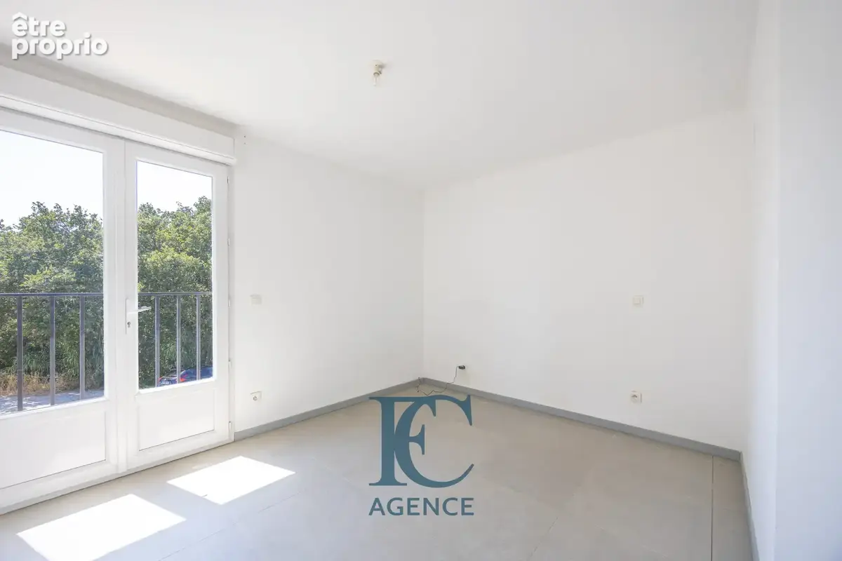Maison 4 pièces de 78 m2 avec garage - photo 4
