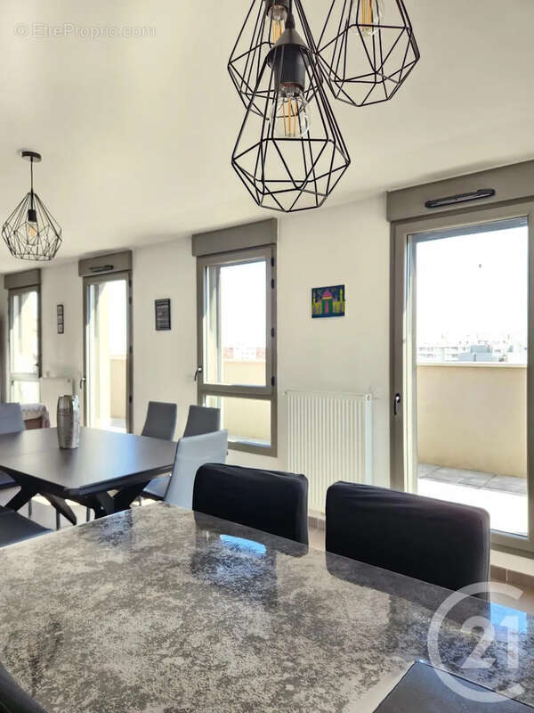 Appartement à VILLEURBANNE