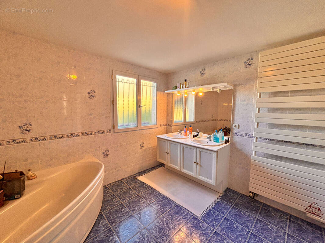 Maison à SAINT-GIRONS