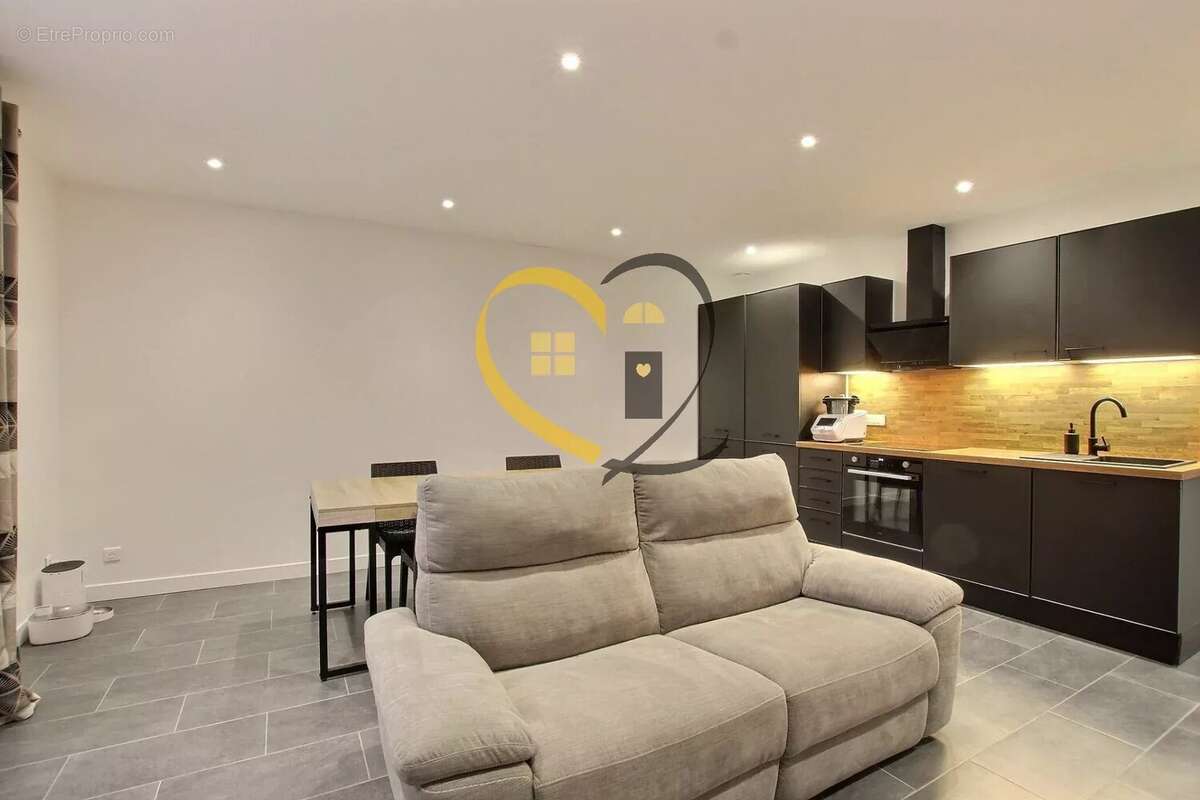 Maison à SAINTE-SOLANGE