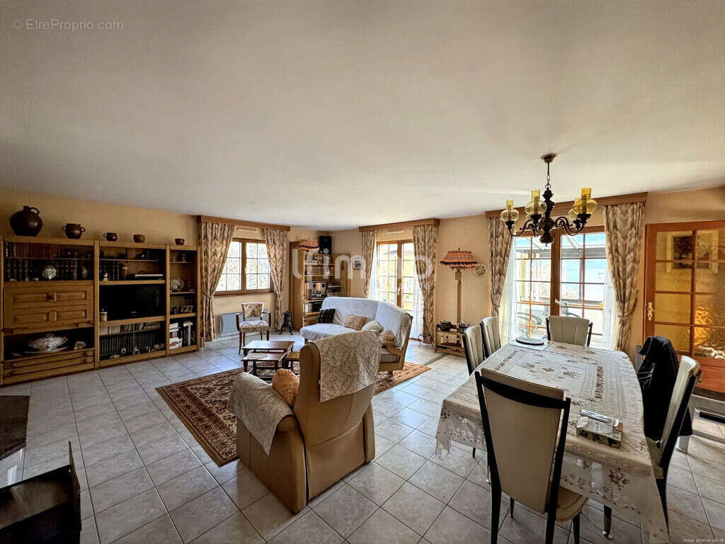 Maison à SOULTZ-HAUT-RHIN