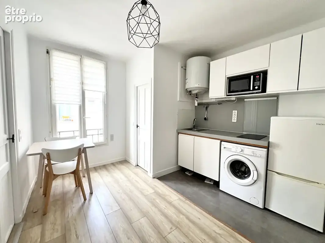 Appartement à PARIS-20E
