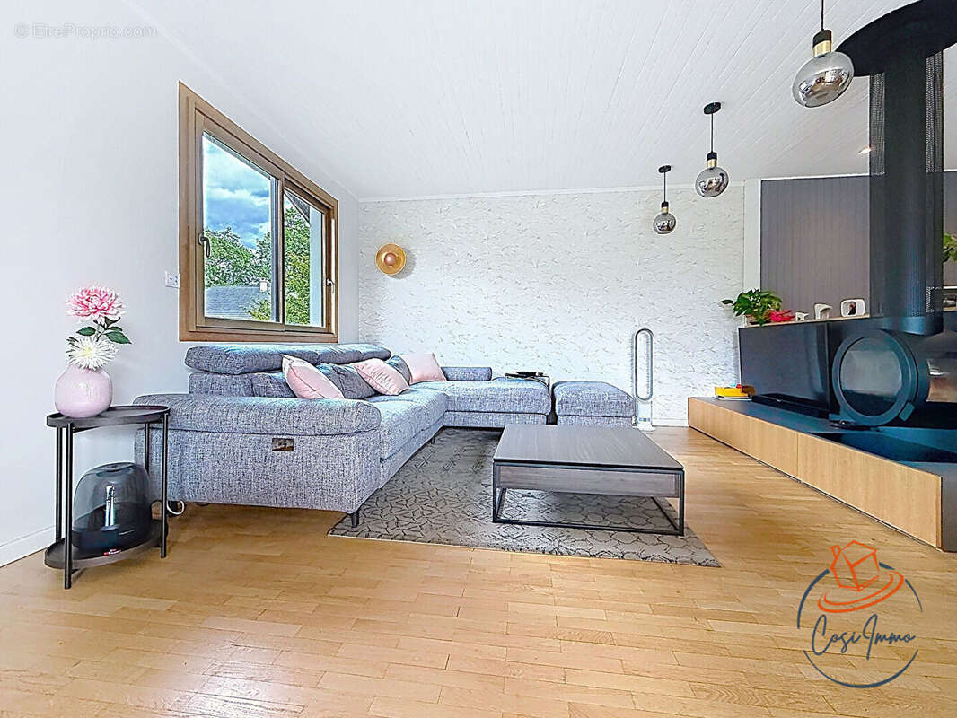 Maison à PREVESSIN-MOENS