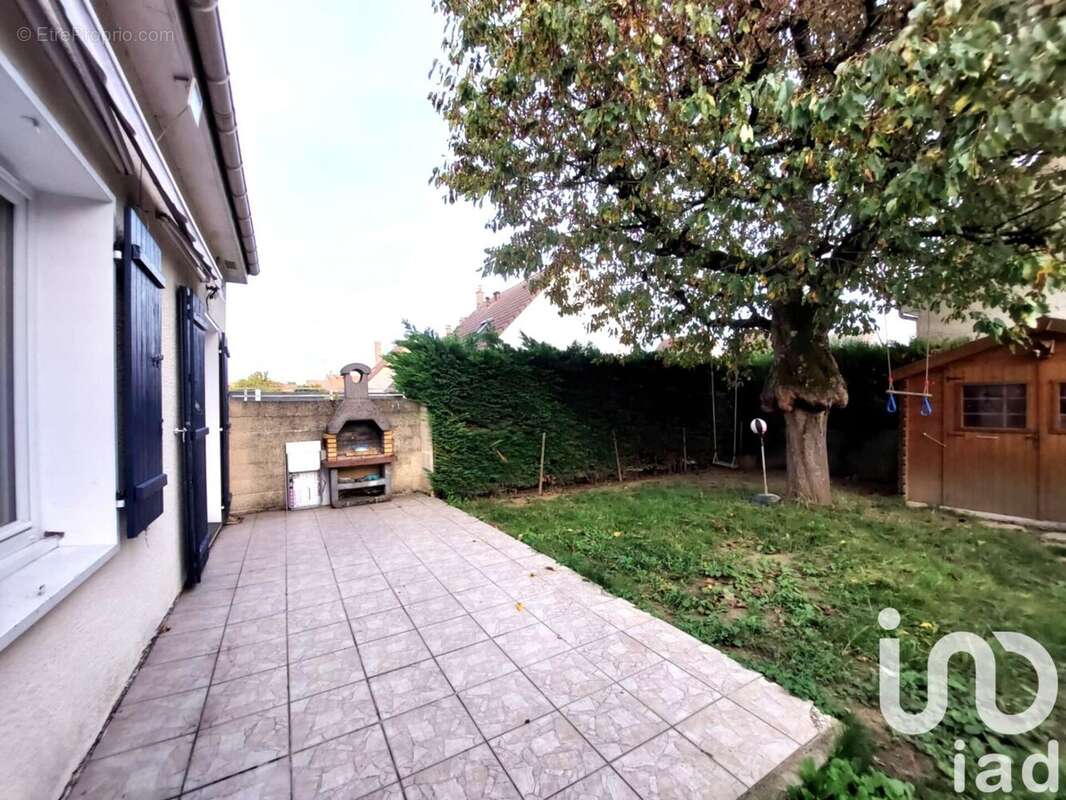 Photo 3 - Maison à BRIE-COMTE-ROBERT