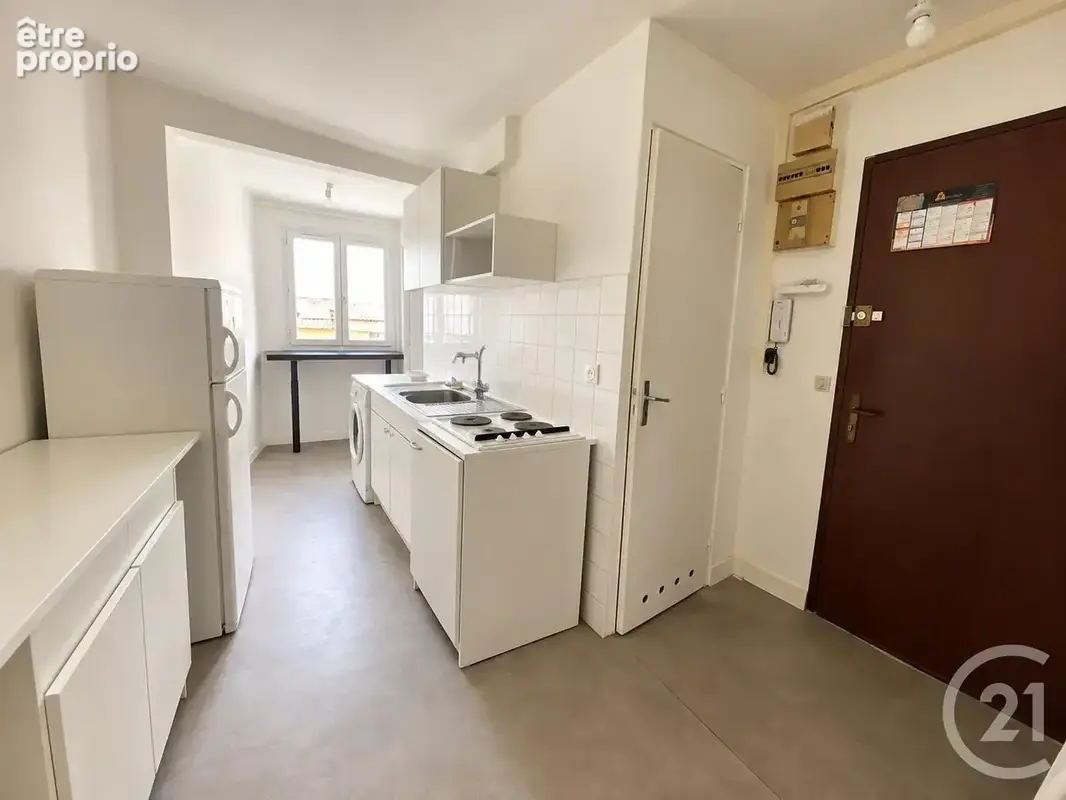 Appartement 1 pièce 37 m² à vendre à Dammartin-En-Goele (77230) - photo 3
