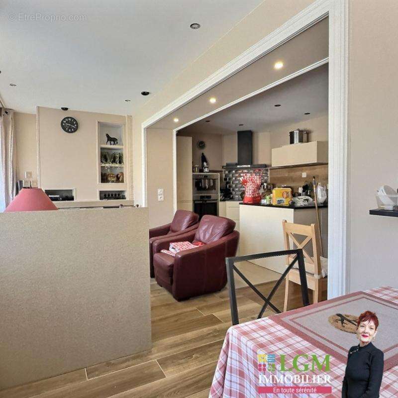 Appartement à ROQUEBILLIERE