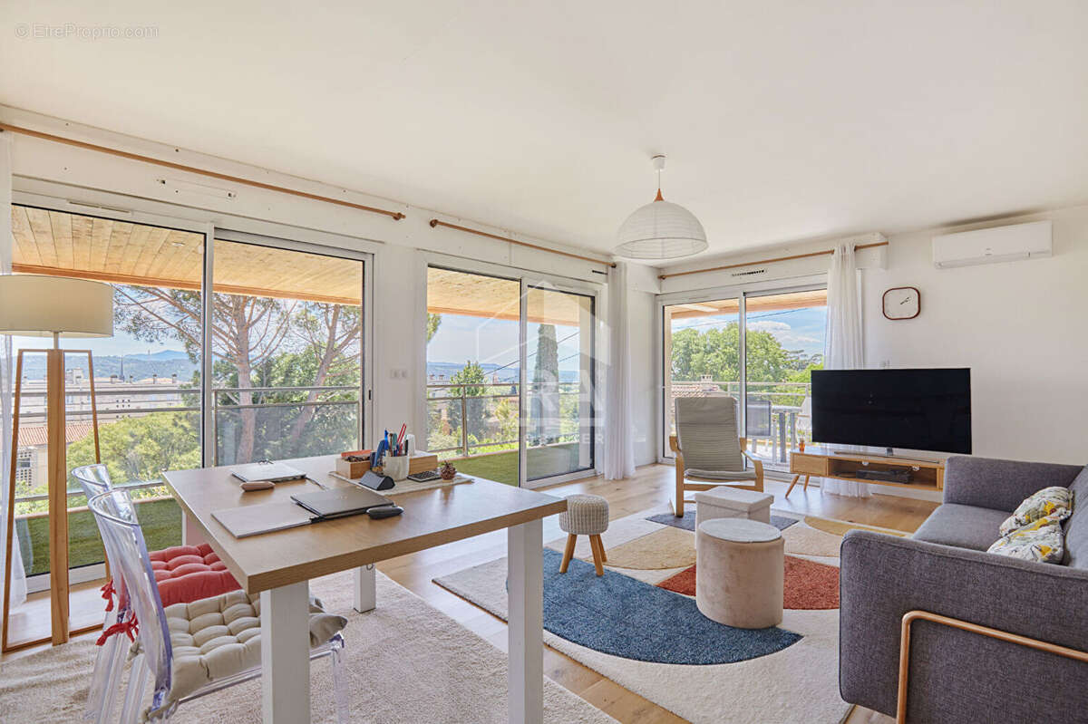 Appartement à AIX-EN-PROVENCE