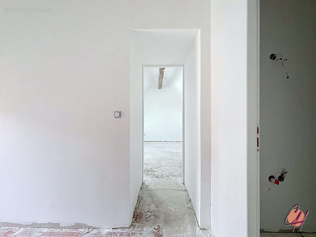 Maison à SAINT-MARTIN-LE-BEAU