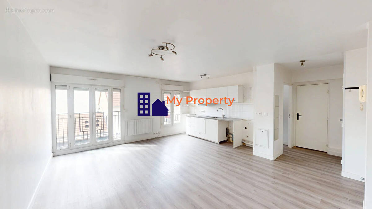 Appartement à LA GARENNE-COLOMBES