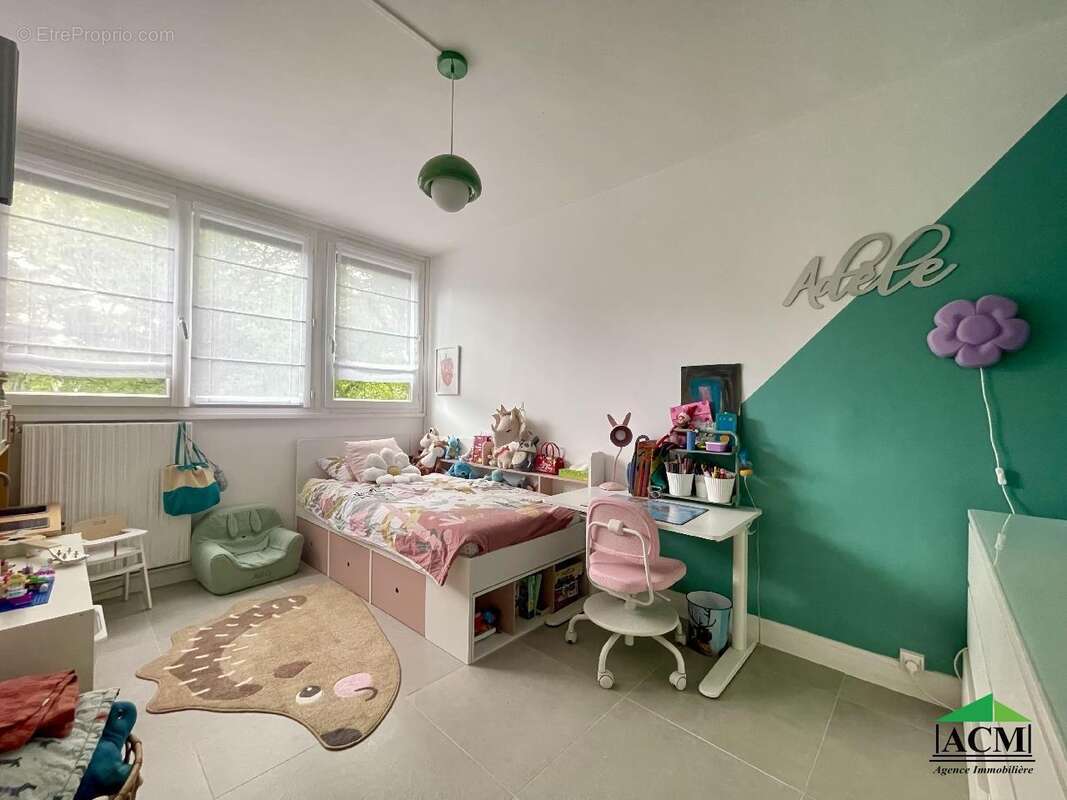 Appartement à MERY-SUR-OISE