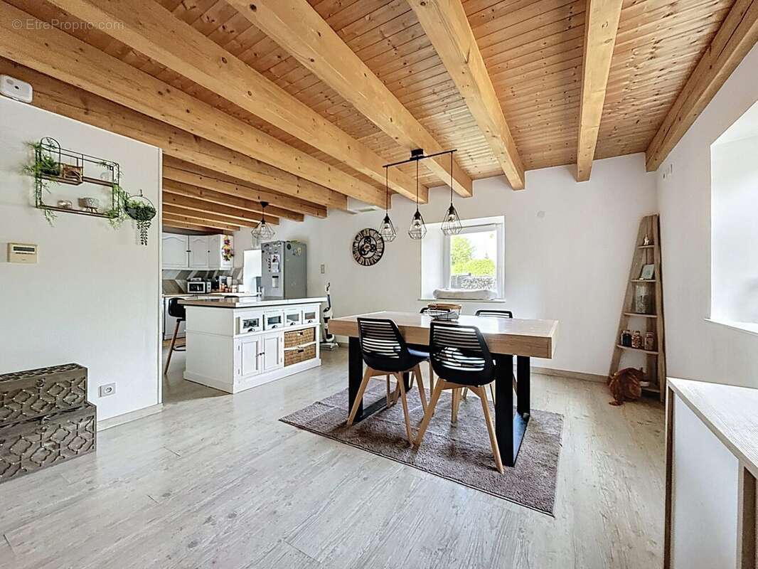 Maison à ELOIE