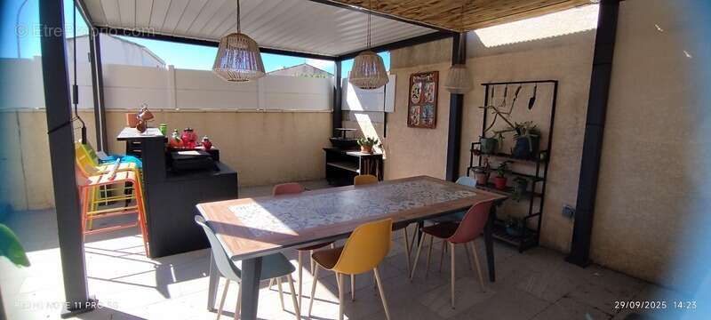 LUNEL NORD, Villa individuelle R+1, 132 M2 SH 3 chambres, séjour, cuisine, garage sur 339M2 terrain - photo 19