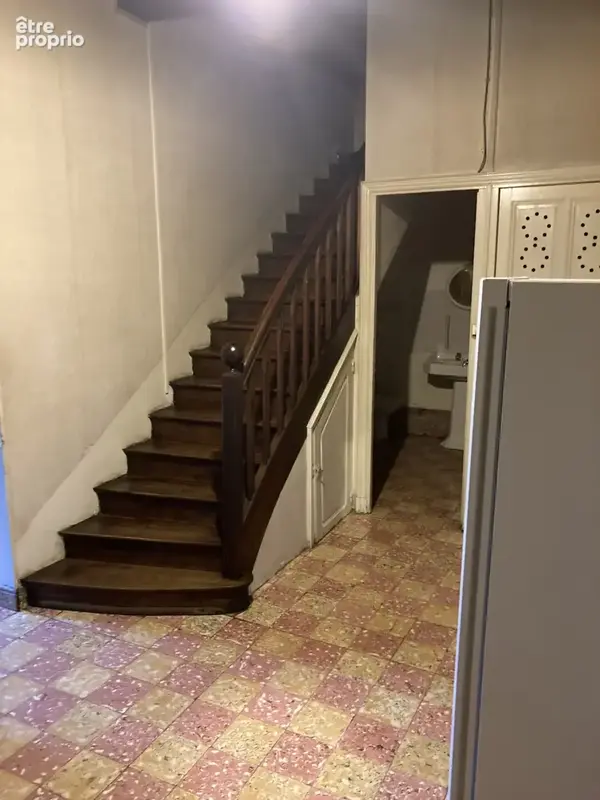 Propriété exceptionnelle en bord de rivière avec 3 appartements, grands garages et magnifique jardin à Axat - photo 13