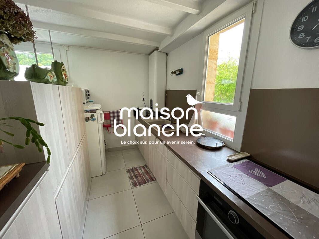 Maison à SAINT-SULPICE-DE-FALEYRENS