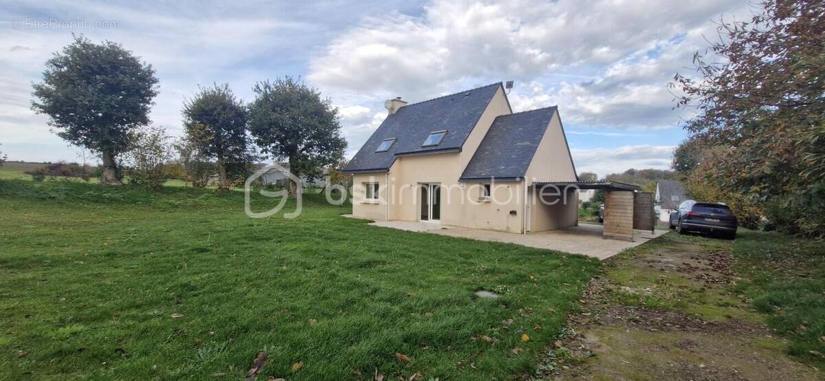 Maison à PLOUIGNEAU