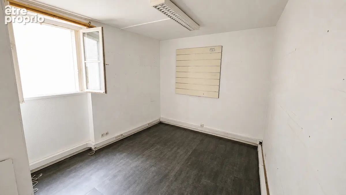 Local commercial Paris 30 m2 - photo 5