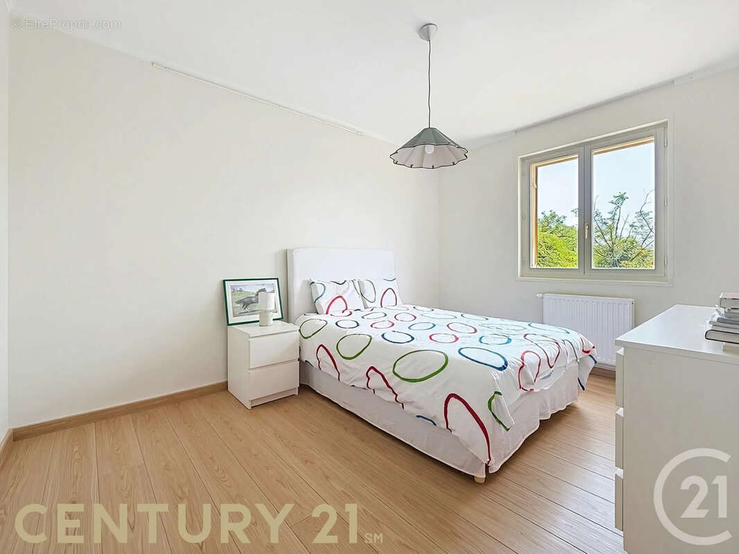 Maison à SATHONAY-CAMP