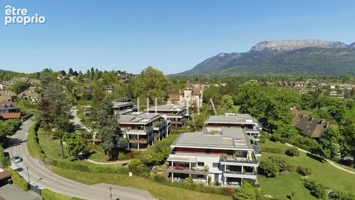 Appartement à ANNECY-LE-VIEUX